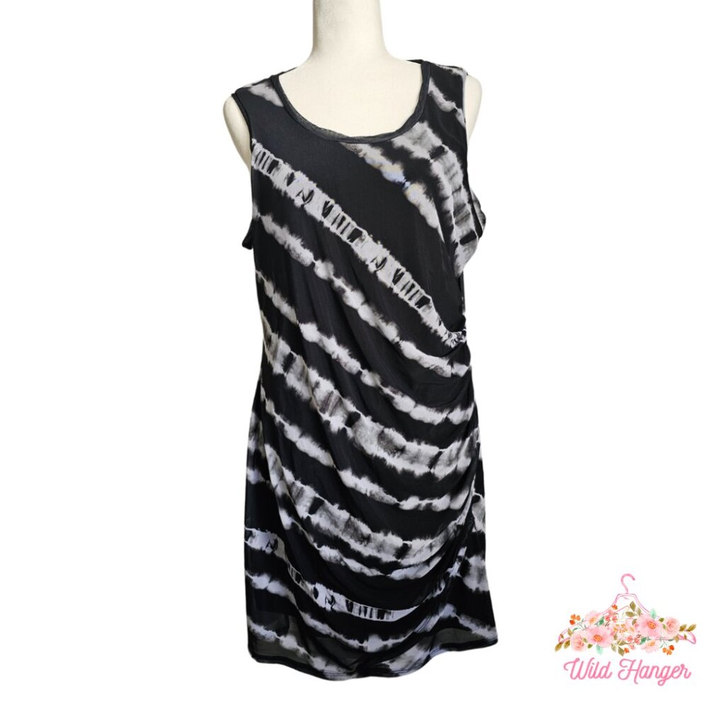 Women's Black and White Tie-Dye Dress XXL